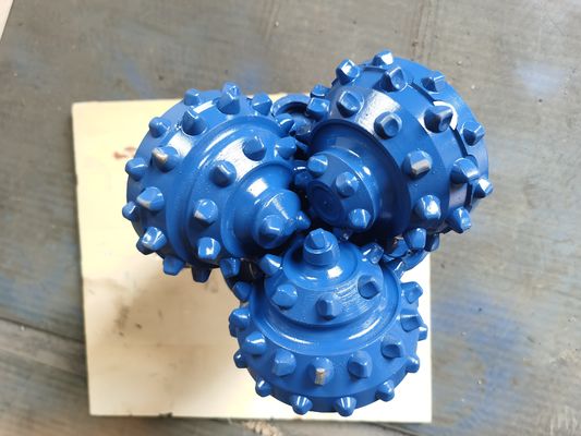การเจาะบ่อน้ำ Tricone Rock Bit 17 1/2 &quot;IADC 537 Metal Seal Journal Bearing