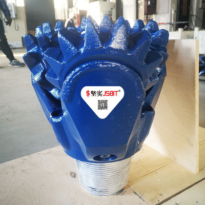 อุปกรณ์เจาะฟันเหล็ก Tricone Bit 143/4&quot; ได้รับการรับรองมาตรฐาน ISO และ API