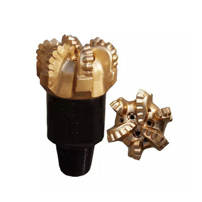 45 # เหล็ก Pdc Core Drill Bits Polycrystalline Diamond Bit สำหรับน้ำมัน / ก๊าซ