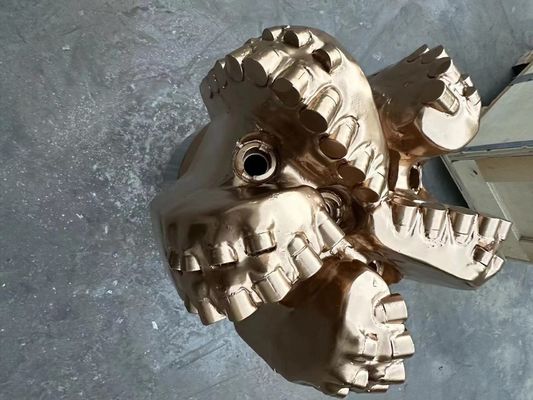 5 blade 8.5 inch PDC Core Drill Bit Double Row Cutter สําหรับการเจาะบ่อน้ํา
