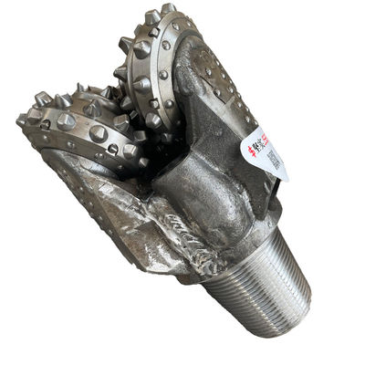 โรงงานพลังงาน 8 1/2 นิ้ว 216 มิลลิเมตร IADC517 Tricone โรลเลอร์ Cone Bit