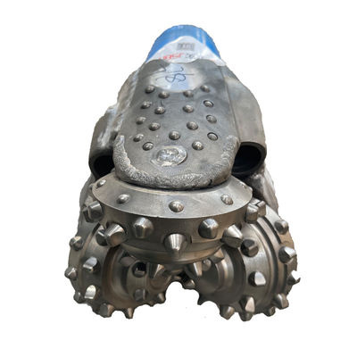 โรงงานพลังงาน 7 7/8 นิ้ว IADC537 Tricone Rock Bit สําหรับการเจาะบ่อน้ํามัน